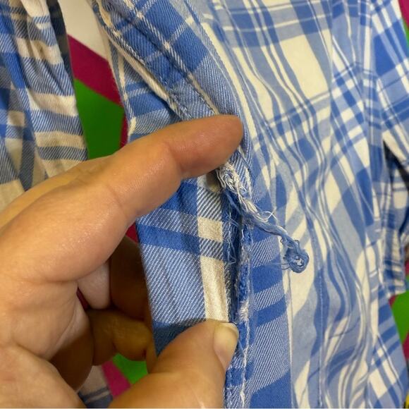 Bit & Bridle, Blue and White Casual Button Down Shirt. Size Medium Good used con - Picture 7 of 7